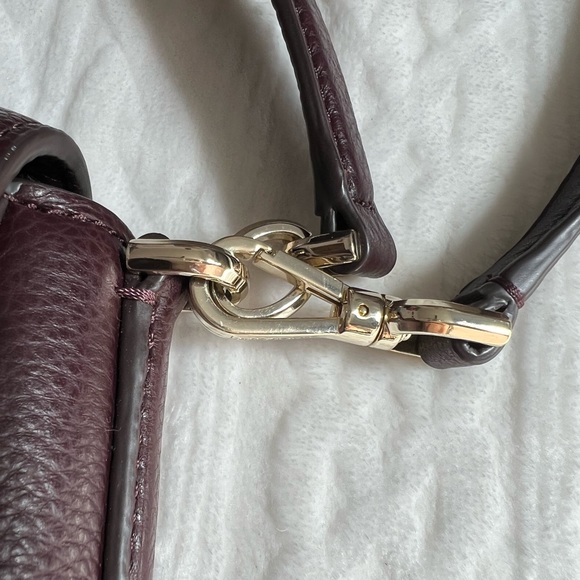 Kate Spade large run around maroon crossbody/convertible shoulder bag - Picture 2 of 11